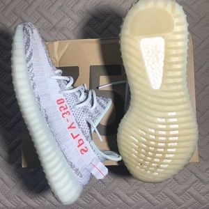 Adidas Yeezy Boost 350 V2 - Blue Tint